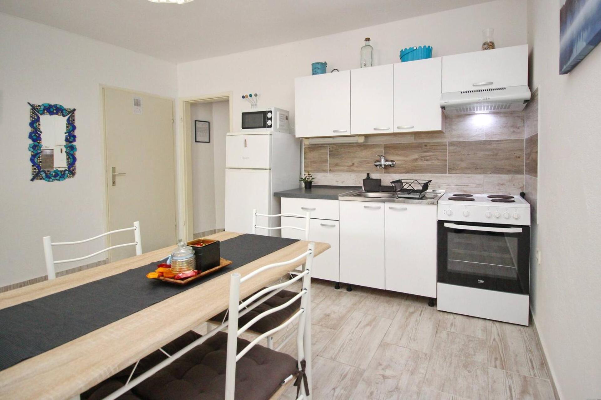 Apartments Rozanda Башка Экстерьер фото